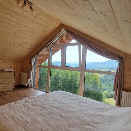 Будинок відпочинку Honey House медовий будинок Космач